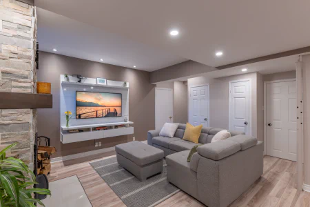 Salle familiale : 2057 Rue de Breda