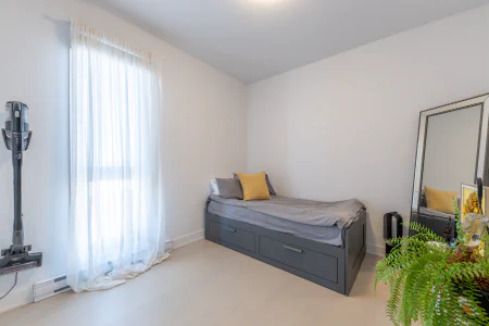 Chambre à coucher : 185 16e Avenue