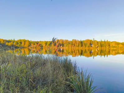 Accès à un plan d'eau
